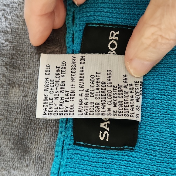 Sag Harbor Women's Med Turquoise Dainty "V" Neckline, Short Sleeve - Picture 8 of 8